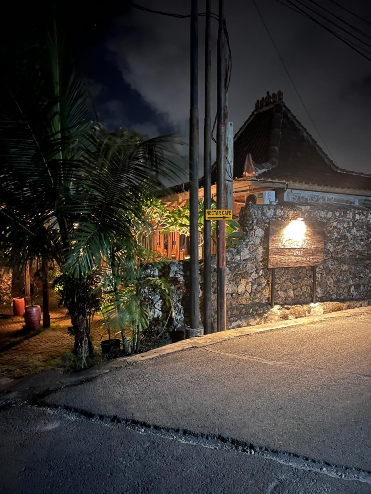 Pinokkio B&B Restaurant Ungasan Extérieur photo